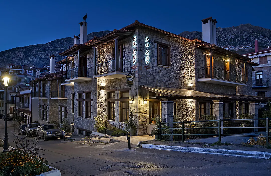 Ef Zin Hotel Arachova-1